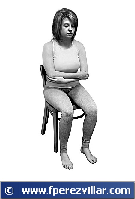 Reiki a la articulaci�n de los codos.